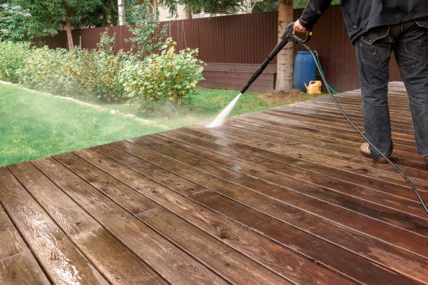 Best Deck and Patio Pressure Washing in Okawvle, IL